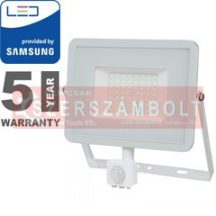  50W Mozgásérzekelős LED reflektor  Samsung chip fehér IP65 6400K